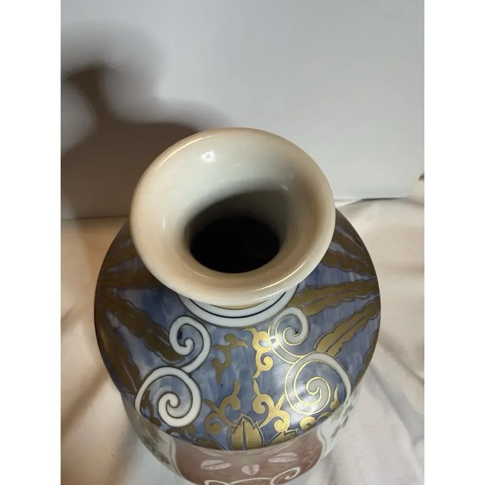 Large 12